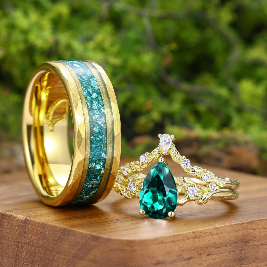 Juego de anillos de matrimonio para pareja, inspirado en la naturaleza, con esmeralda en corte pera y chapado en oro amarillo