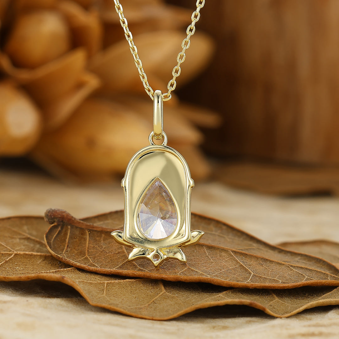 Sweet Pear Cut Moissanite Necklace Pink Arch Epoxy Design Pendant For Women