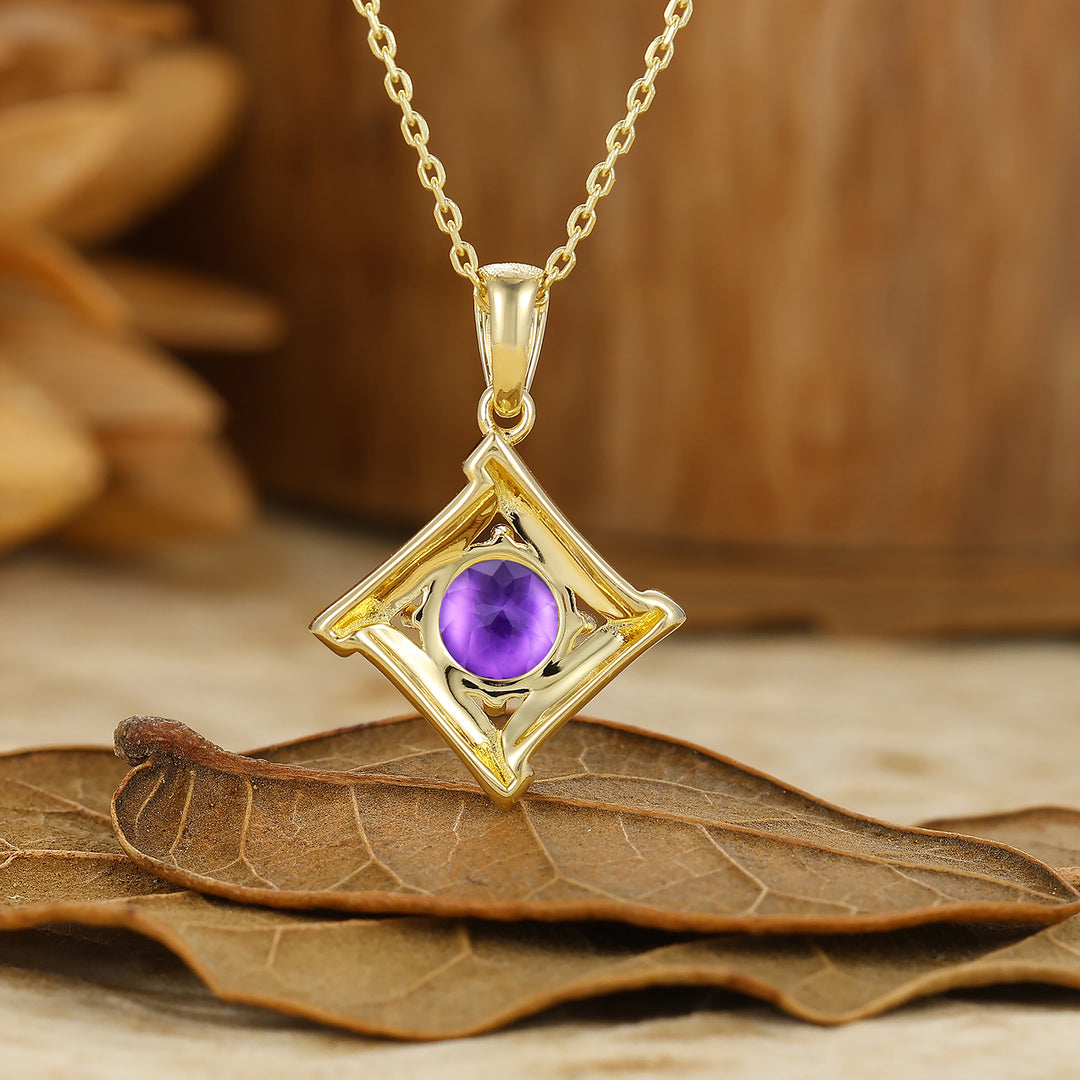Vintage Filigree Round Cut Engraved  Amethyst Pendant 14K Gold Pendant Necklace For Her