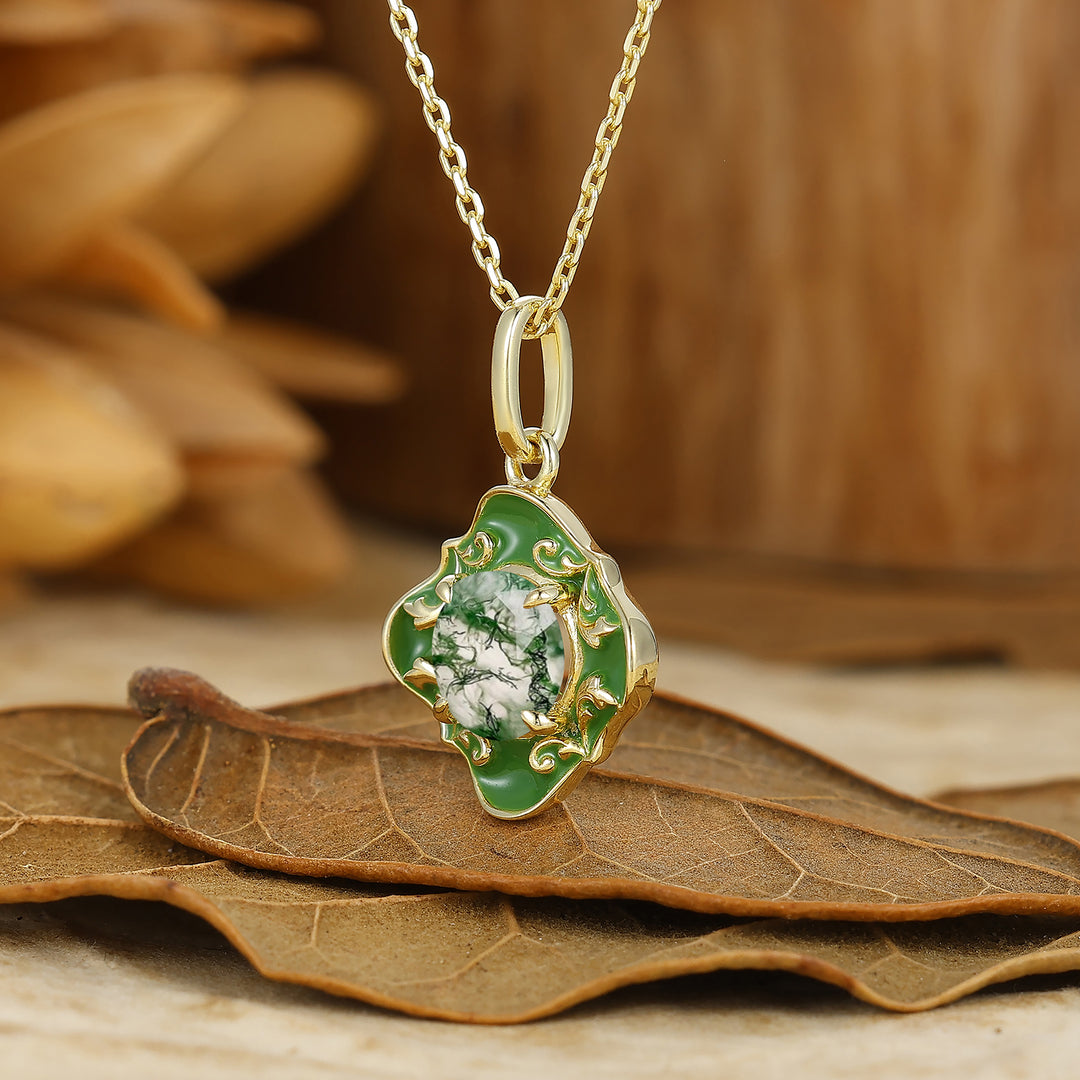 Handmade Moss Agate Green Resin Drip Pendant Necklace 14K Solid Gold Women Necklace