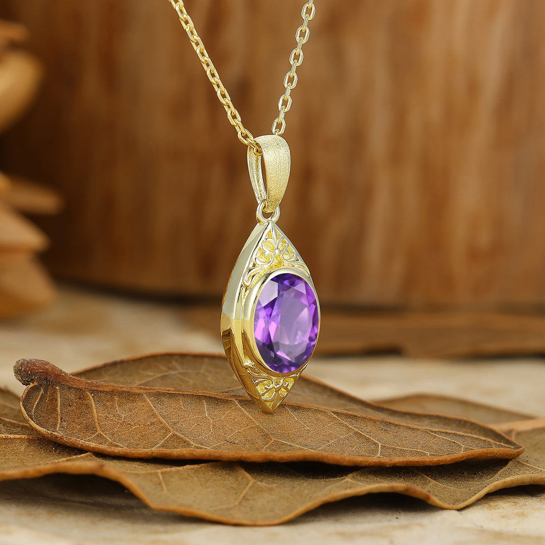 Vintage-Style Oval Cut Amethyst Pendant C-Shaped Pendant Necklace For Her -  Esdomera.com