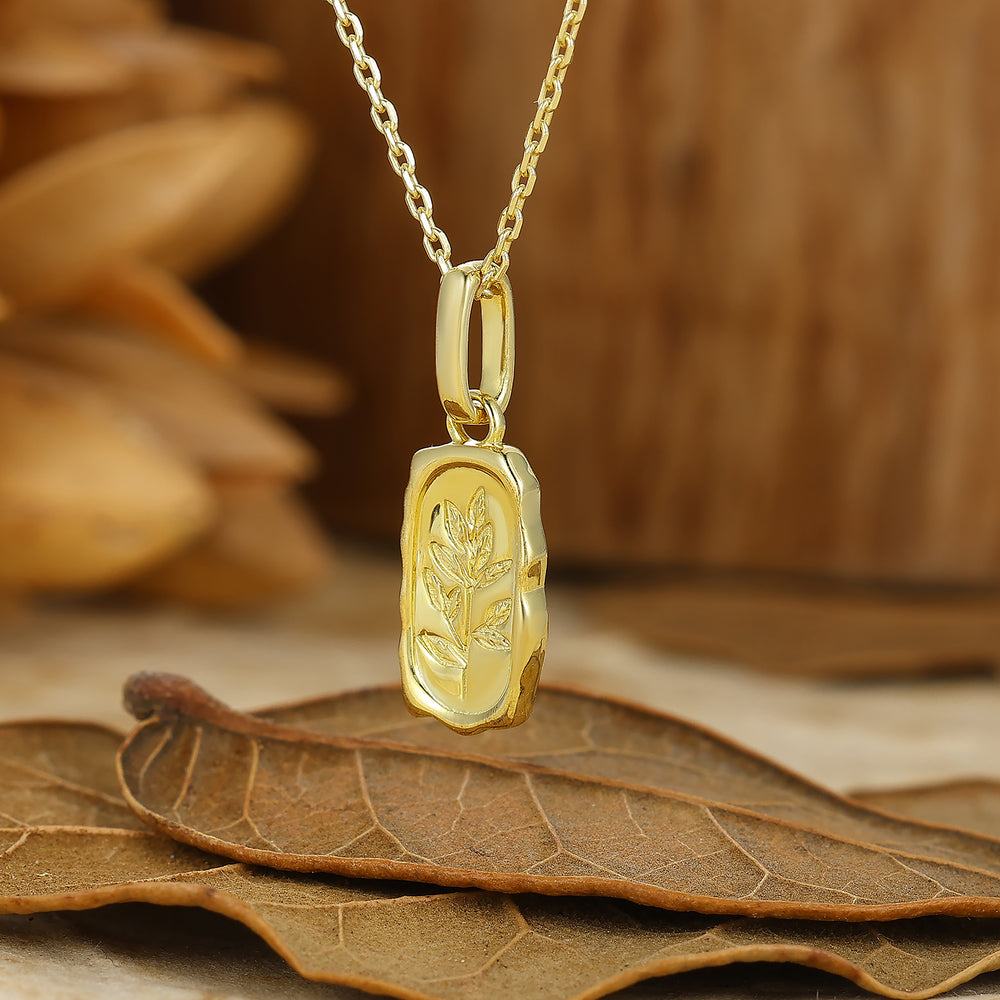 Unique Leaf Engraved Pendant Handcraft Pendant Necklace For Women