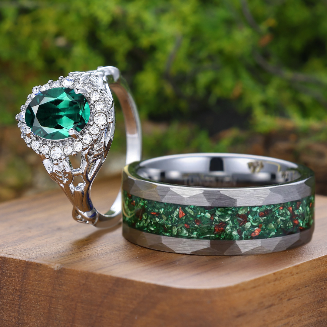 Einzigartige ovale Smaragd-Paarringe – blattinspiriertes Ehering-Set