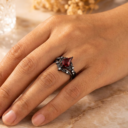 Refined Leaf Engraved Kite Red Garnet Wedding Ring Set Branch-Inspired Ring Set For Her