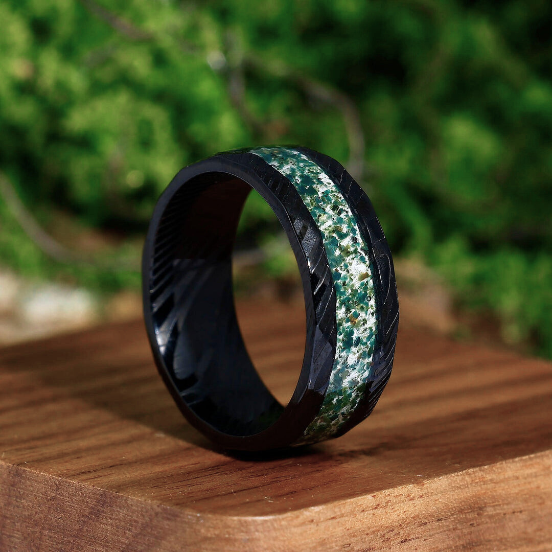 Green Moss Agate Black Hammered Damascus steel Wedding Band 8mm Gift for Him