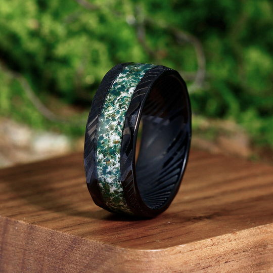 Green Moss Agate Black Hammered Damascus steel Wedding Band 8mm Gift for Him