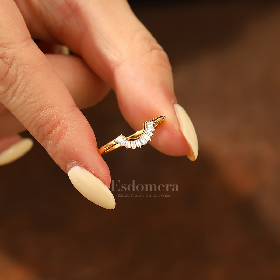 Elegant Minimalist Moissanite Band Curved Wedding Band Solid Yellow Gold Ring For Women