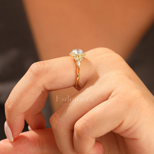 14K Vintage Blumen-Halo Moissanit Rundschliff Gelbgold Moissanit Verlobungsring Filigranring