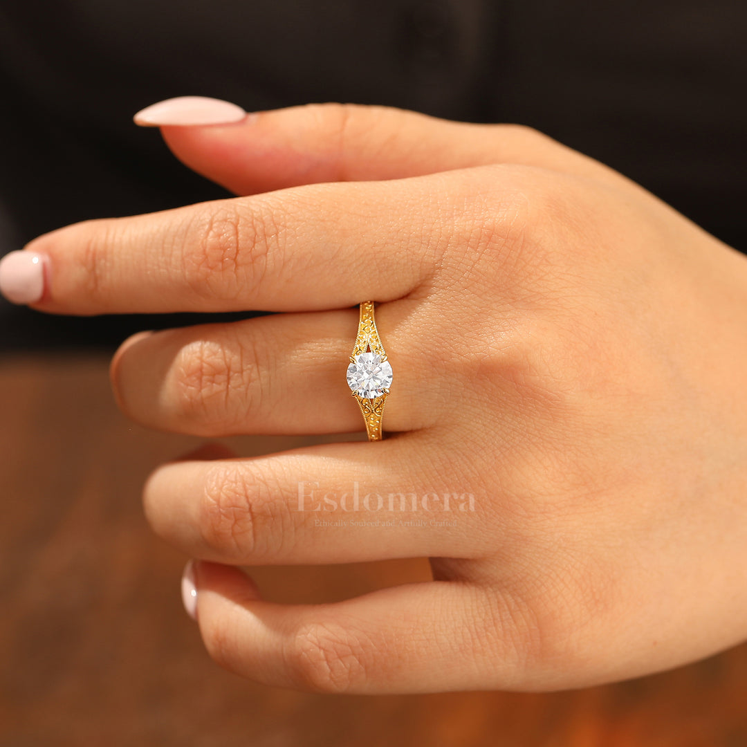 14K Vintage runder Solitär Verlobungsring aus Gelbgold mit Moissanit, filigraner Ring