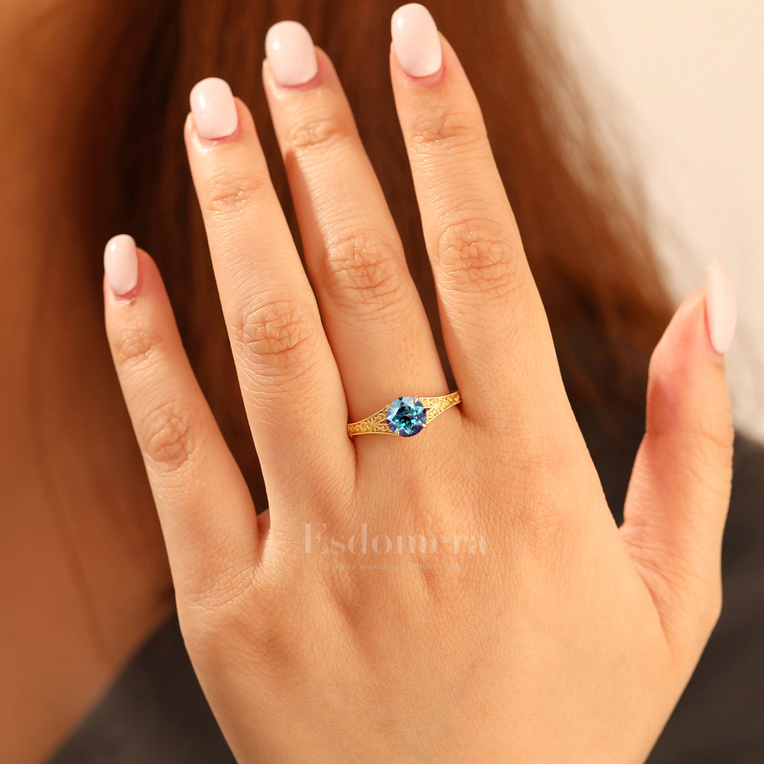 14K Vintage Round Cut Solitaire Yellow Gold Alexandrite Engagement Ring Filigree Ring