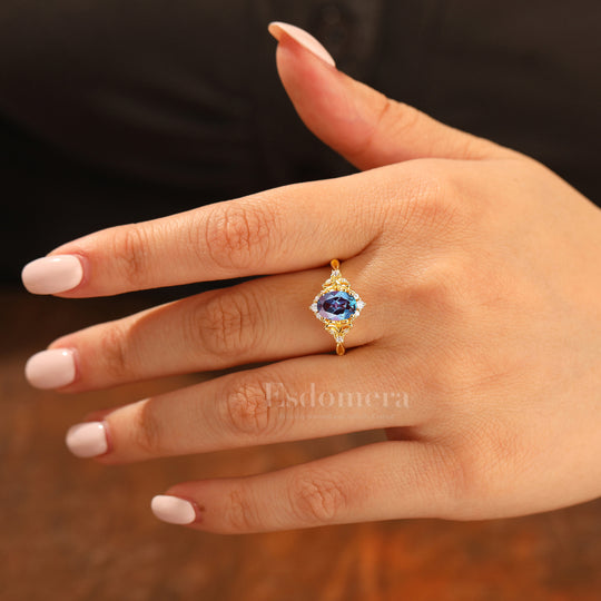 Art Deco Cluster Oval Cut Alexandrite Engagement Ring 14K Gold Hollow Carved Bridal Ring