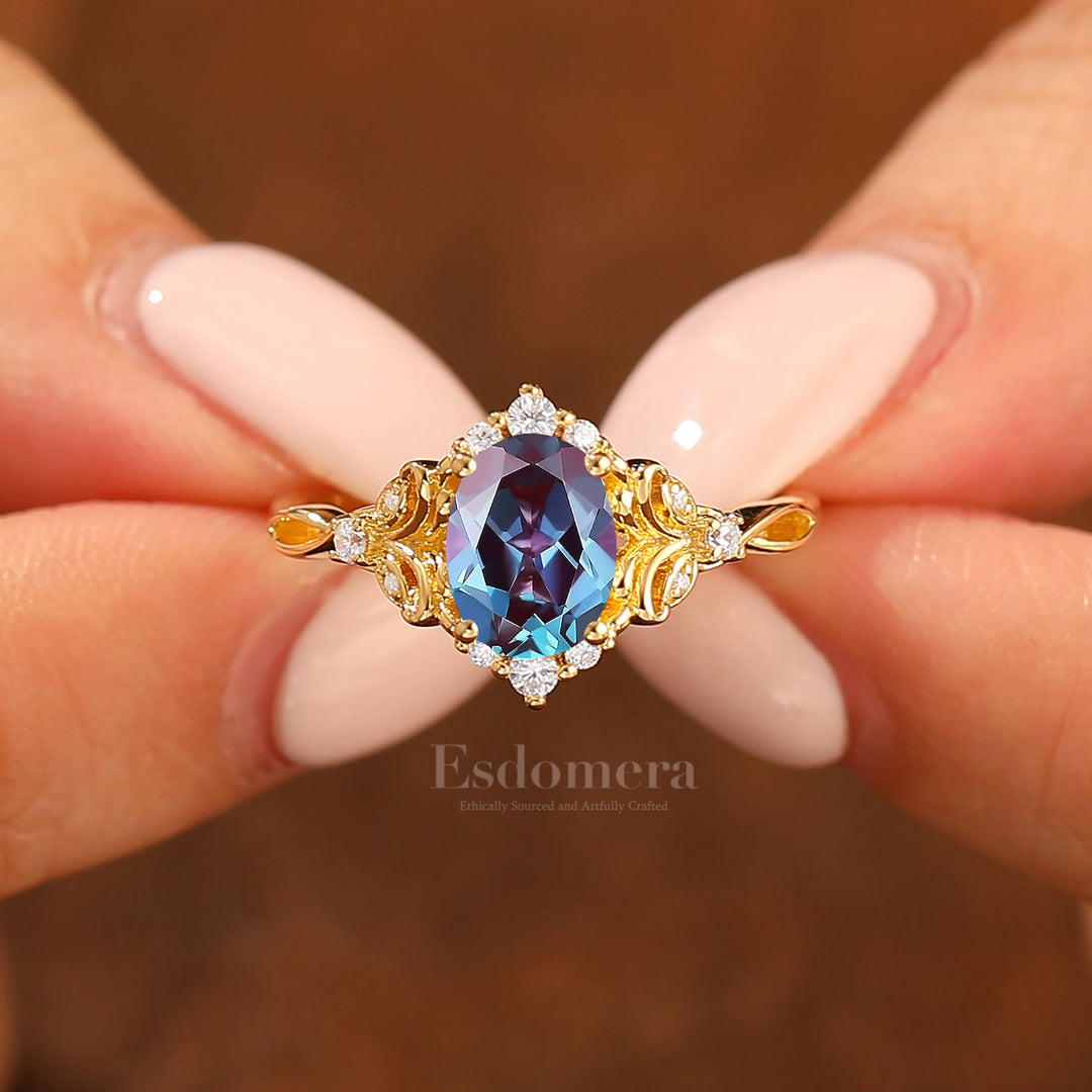 Art Deco Cluster Oval Cut Alexandrite Engagement Ring 14K Gold Hollow Carved Bridal Ring