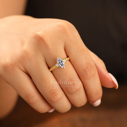 14K Vintage Marquise Three Stone Lab Grown Diamond  Engagement Ring Yellow Gold Filigree Wedding RingYellow Gold 1CT Ring Marquise Cuat Wedding Ring (IGI Certified)
