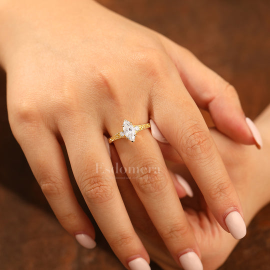 Vintage Marquise Cut Moissanite Filigran Verlobungsring Dreisteinfassung Ring in Gelbgoldton
