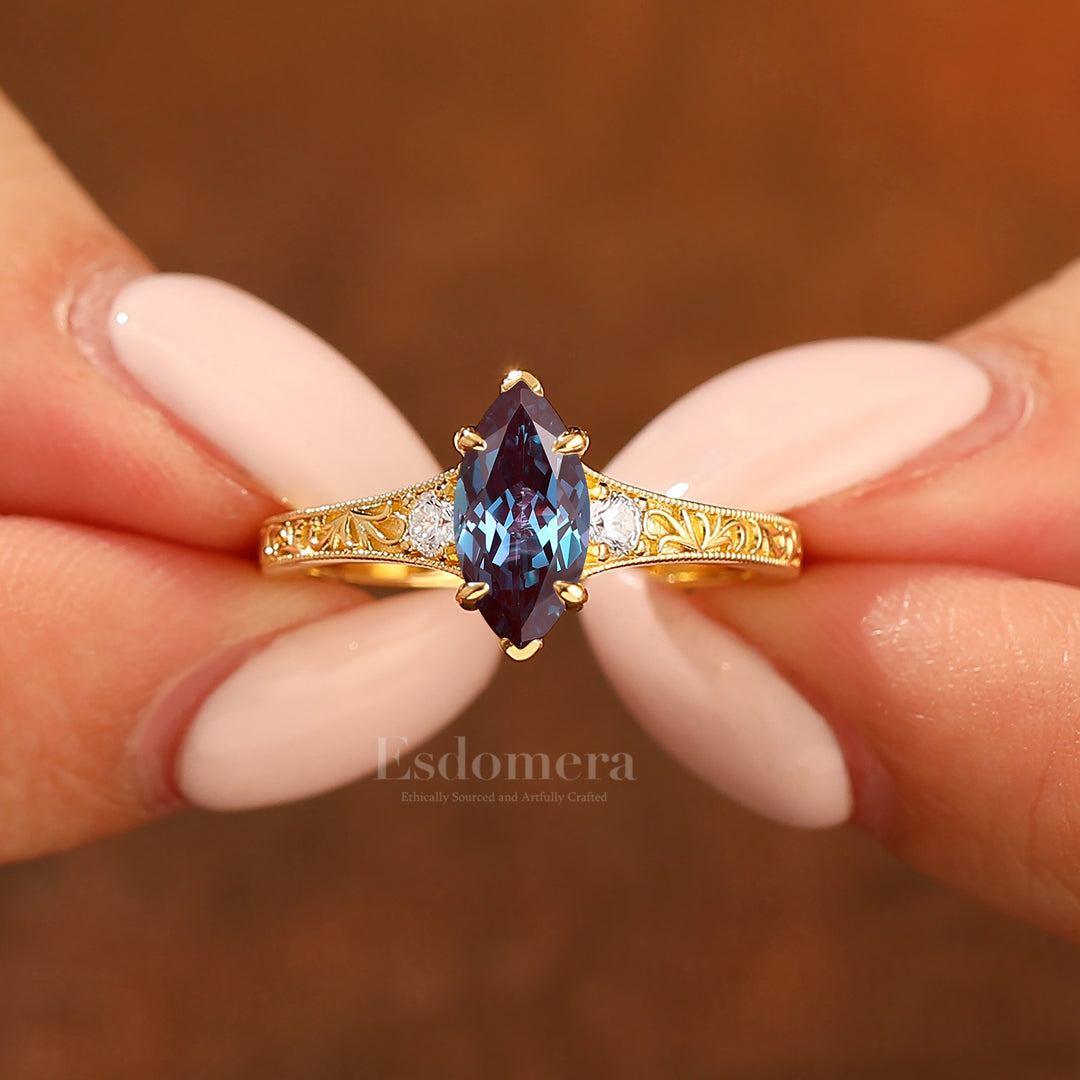Vintage Marquise Cut Alexandrite Filigree Bridal Ring Three-stone Setting Yellow Gold Tone Ring