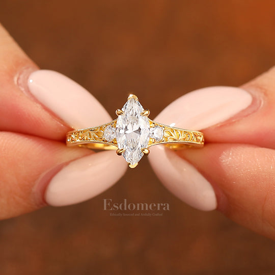Vintage Marquise Cut Moissanite Filigran Verlobungsring Dreisteinfassung Ring in Gelbgoldton
