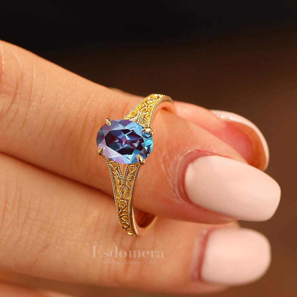 Solid 14k Yellow Gold Vintage Oval Cut Alexandrite Engagement Rings Carved Vine Bridal Ring