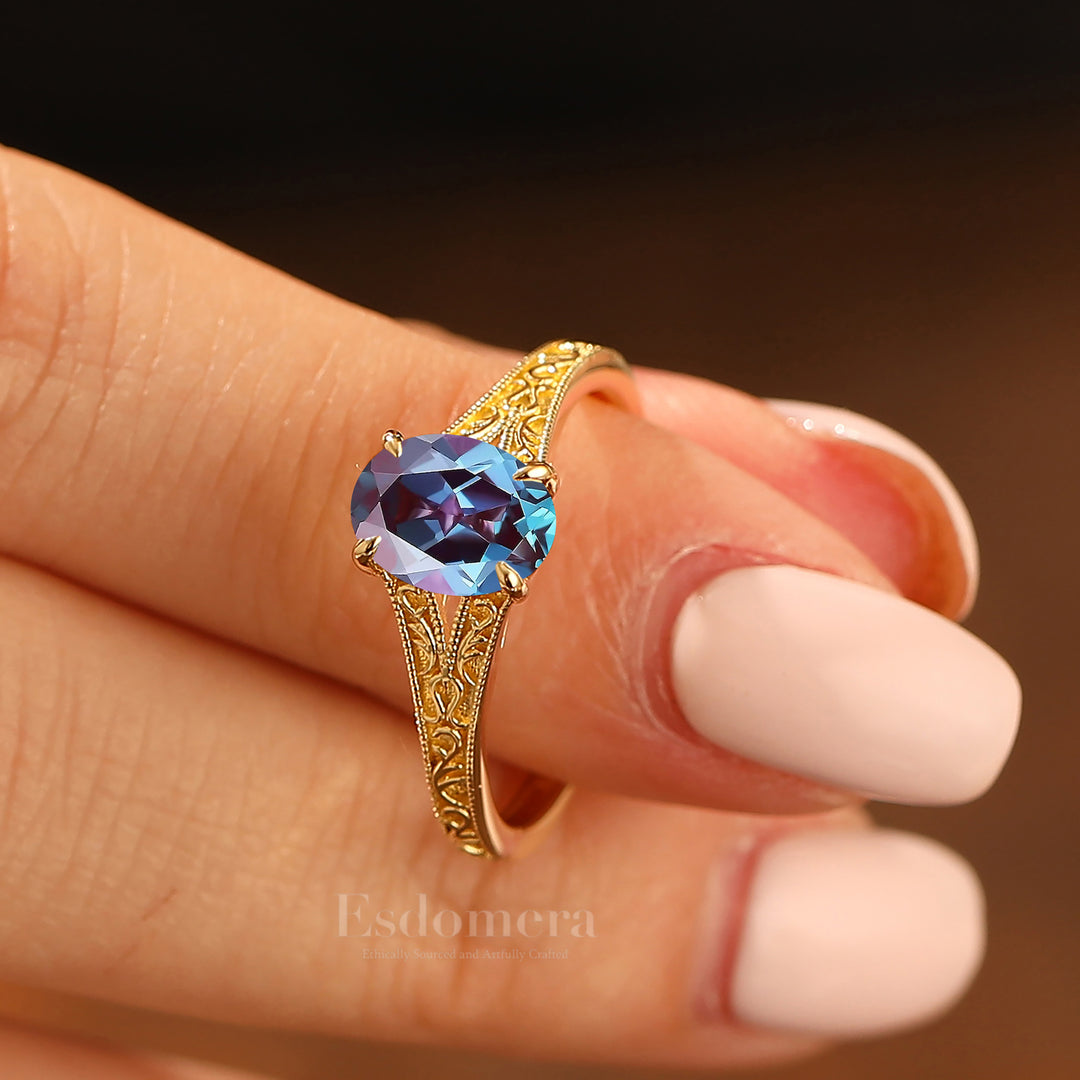 Solid 14k Yellow Gold Vintage Oval Cut Alexandrite Engagement Rings Carved Vine Bridal Ring