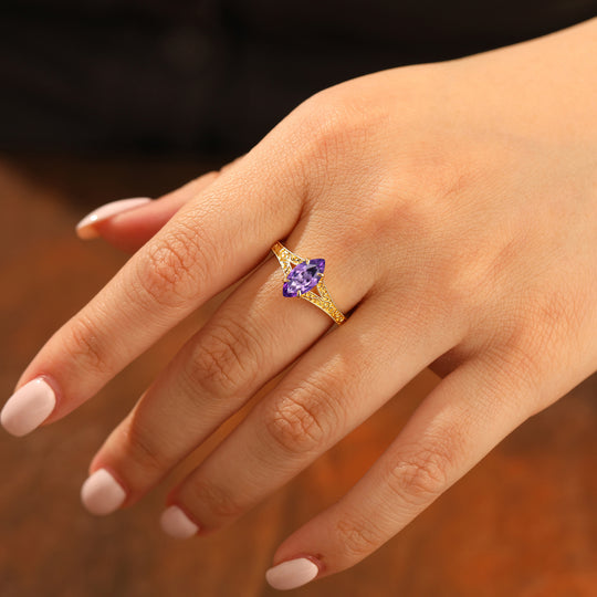 Vintage 4 Prongs Marquise Cut Amethyst Wedding Ring Split Shank 14K Yellow Gold Women Ring