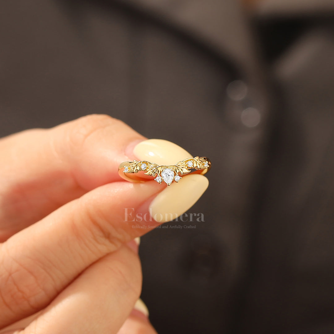 Whimsical Leaf Moissanite Curved Band Vine Moissanite Women Wedding Band
