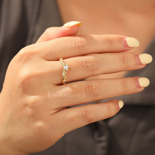 Foliage Etched Lab Grown Diamond Accents Wedding Band 14K Gold Curved Band For Her