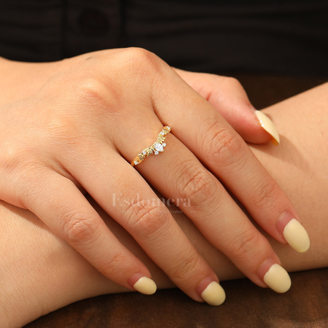 Foliage Etched Lab Grown Diamond Accents Wedding Band 14K Gold Curved Band For Her
