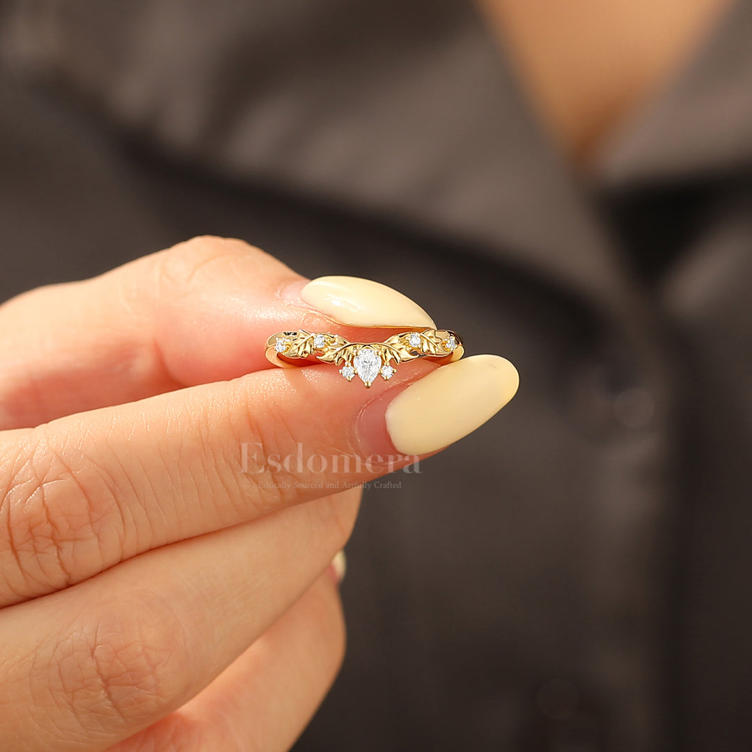Foliage Etched Lab Grown Diamond Accents Wedding Band 14K Gold Curved Band For Her