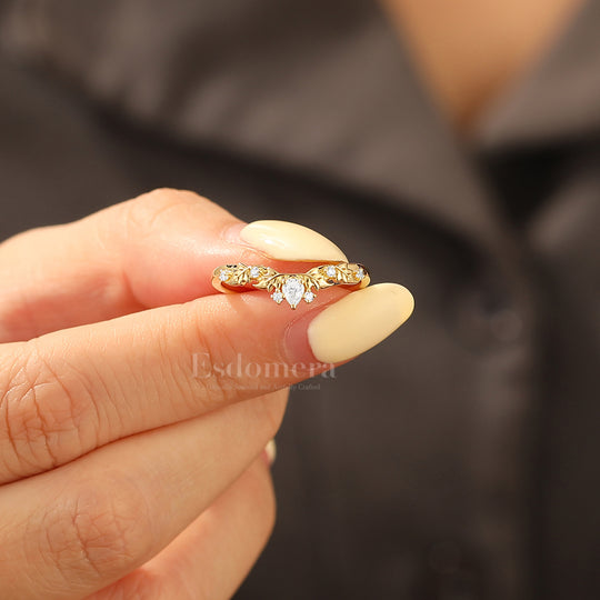 Foliage Etched Lab Grown Diamond Accents Wedding Band 14K Gold Curved Band For Her