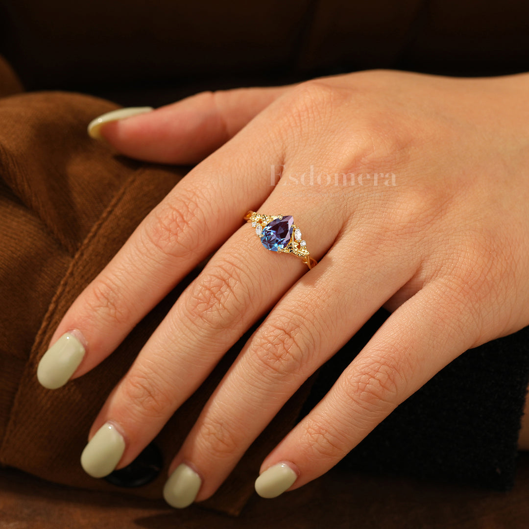 German
Alexandrit-Blatt-Blumen-Verlobungsring Vintage 1.5CT Birnenschliff Braut- und Jubiläumsring