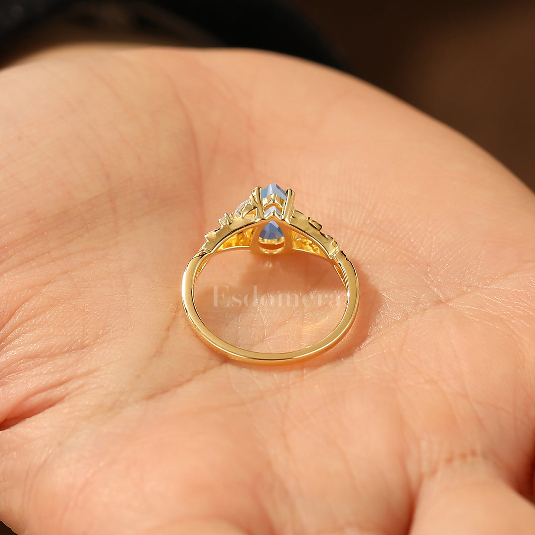 German
Alexandrit-Blatt-Blumen-Verlobungsring Vintage 1.5CT Birnenschliff Braut- und Jubiläumsring
