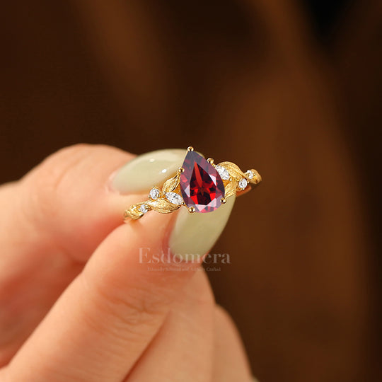Leaf Inspired Natural Red Garnet Bridal Ring Vintage 1.5CT Pear Cut Garnet Engagement Ring
