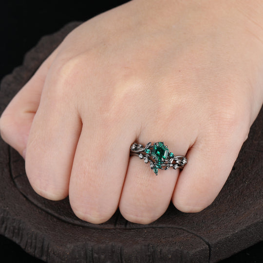 Unique Emerald Leaf Engagement Rings Set For Couples Personalized Green And Black Couples' Set -  Esdomera.com