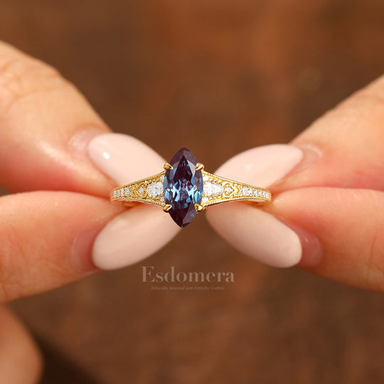 Vintage Marquise Cut Alexandrite Filigree Setting Ring Solid Yellow Gold Wedding Ring For Her