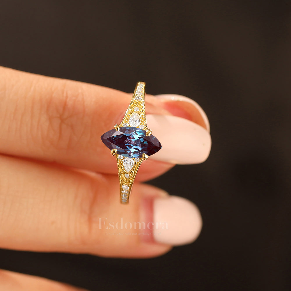 Vintage Marquise Cut Alexandrite Filigree Setting Ring Solid Yellow Gold Wedding Ring For Her