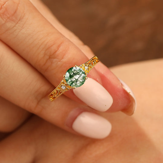 14K Yellow Gold Round Moss Agate Wedding Ring Baroque-inspired Leaf Vine Bridal Ring