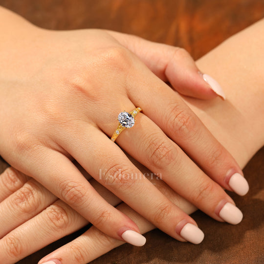 14K Oro Amarillo Anillo de Banda Ovalado con Diamante Cultivado en Laboratorio Cu Filigrana Anillo de Compromiso (Certificado IGI)