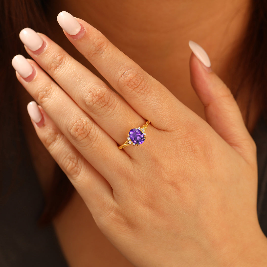 14K Anillo de compromiso romántico con amatista natural ovalada, anillo de boda de oro en racimo