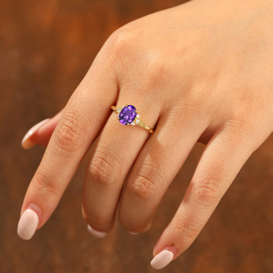14K Anillo de compromiso romántico con amatista natural ovalada, anillo de boda de oro en racimo