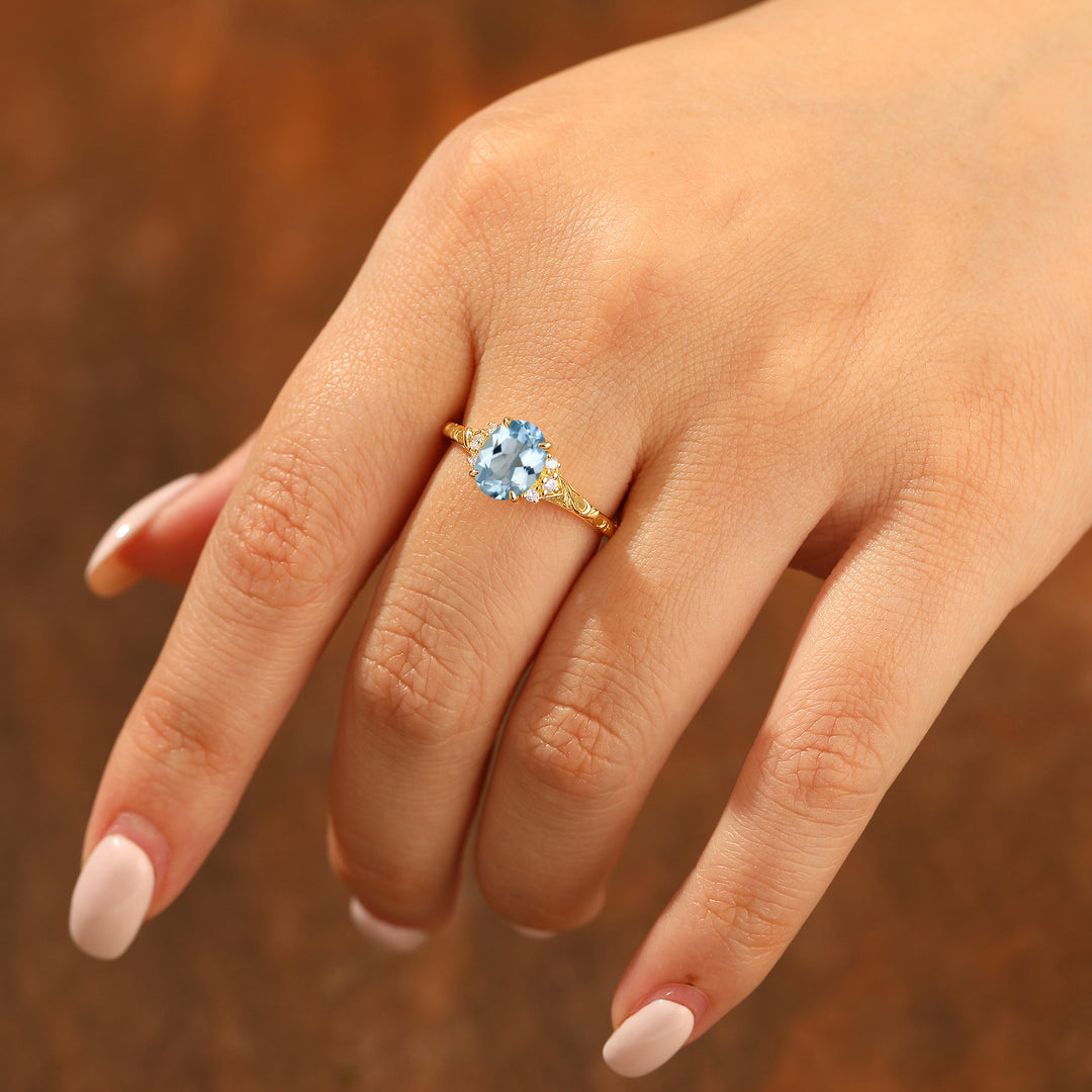 14K romantischer ovaler Aquamarin-Verlobungsring Roségold Cluster Ehering