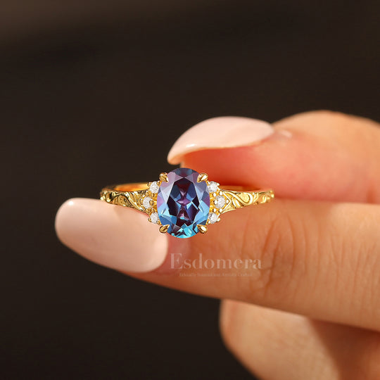 14K Romantic Oval Cut Alexandrite Engagement Ring Rose Gold Cluster Wedding Ring