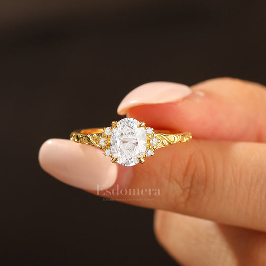 14K Bague de fiançailles romantique en moissanite taille ovale, bague de mariage en or rose avec grappe
