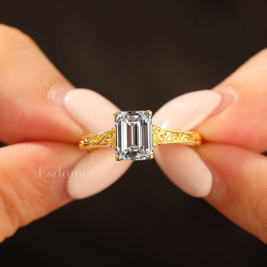 2CT Solitaire Émeraude Taille Filigrane Bague en Diamant Synthétique Inspirée du Baroque pour Femme (Certifiée IGI)