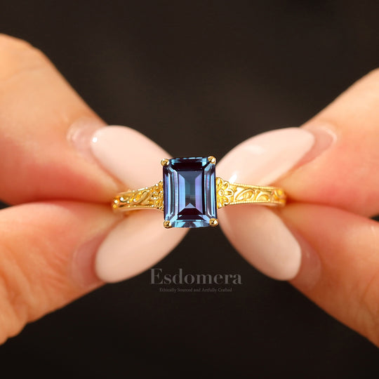 14K Solid Gold Solitaire 2CT Emerald Cut Filigreed Alexandrite Bridal Ring Baroque-inspired Women Ring