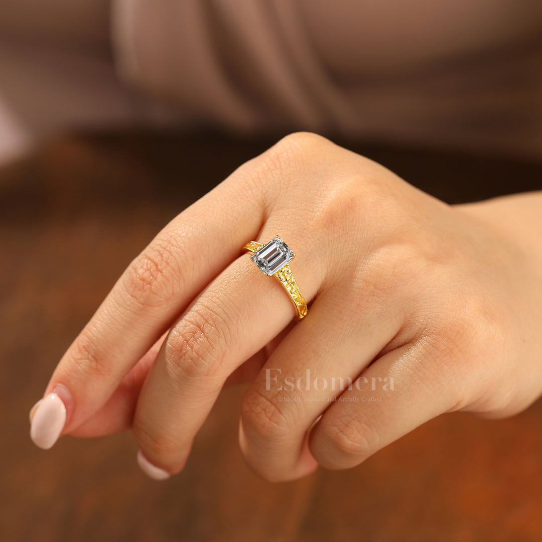 Floral Vine Relief Design Emerald Cut Lab Grown Diamond Ring Botanische Handgemaakte Damesring (IGI Gecertificeerd)