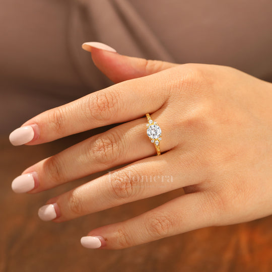 Round Filigree Vintage 14K Yellow Gold Moissanite Engagement Ring Filigree Wedding Ring