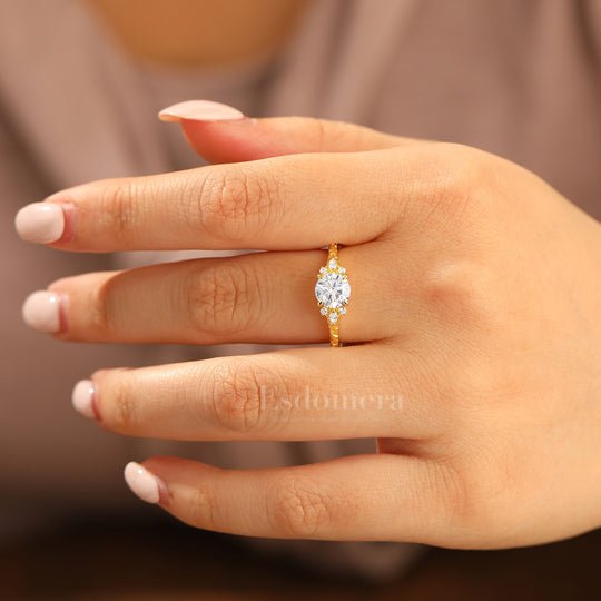 Round Filigree Vintage 14K Yellow Gold Moissanite Engagement Ring Filigree Wedding Ring