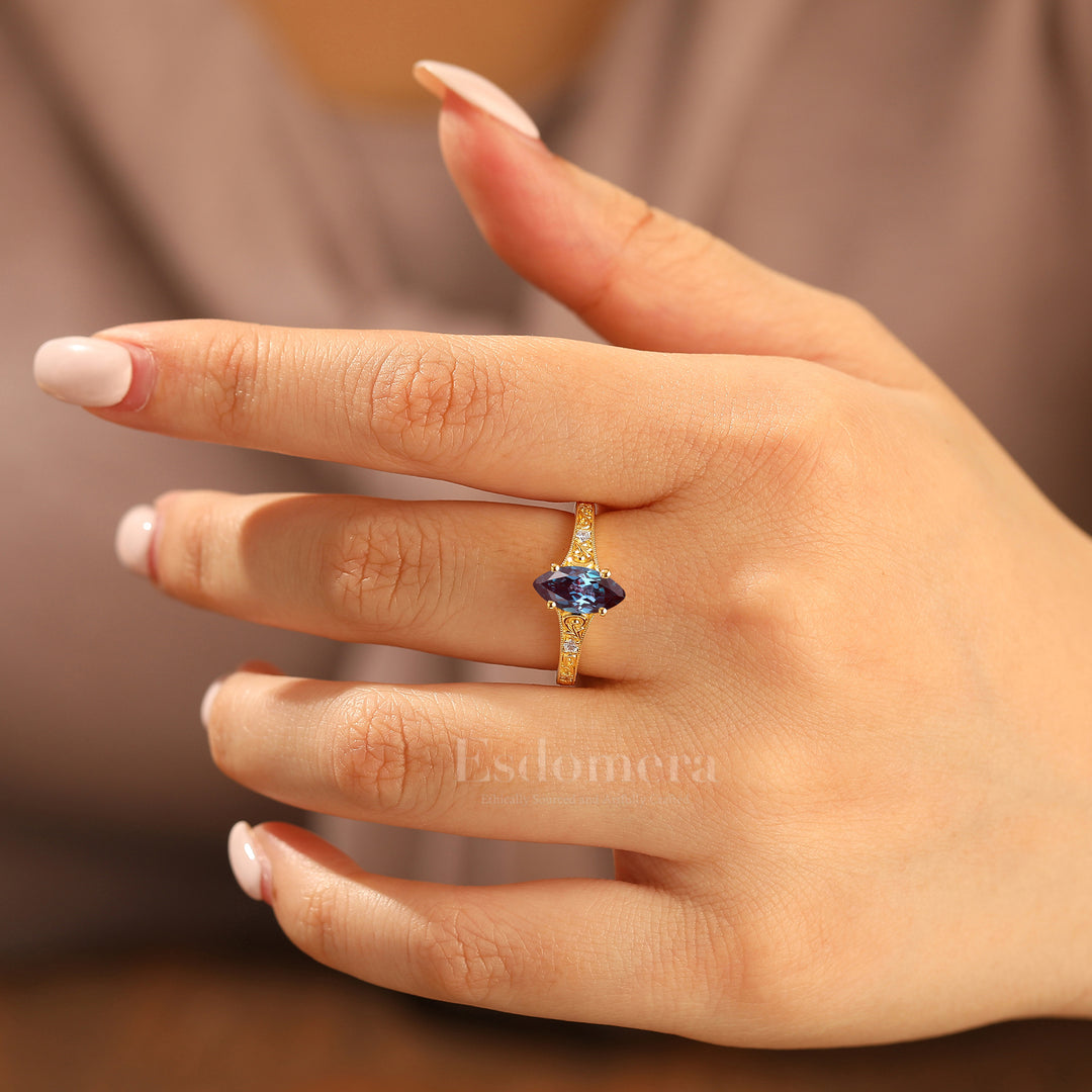 Vine Flourish Marquise Cut Alexandrite Women Ring Vintage Filigreed Bridal Ring