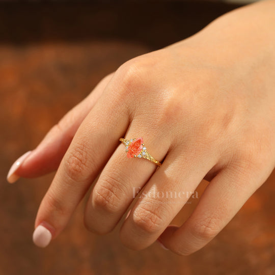 Nature-Inspired Vintage 14K Yellow Gold Natural Sunstone Engagement Ring Filigree Wedding Ring