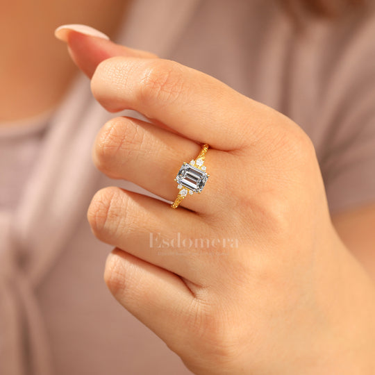 Unique 2CT Leaf-inspired Emerald Cut Lab Grown Diamond Bridal Ring Prongs Set Ring (IGI Certified)