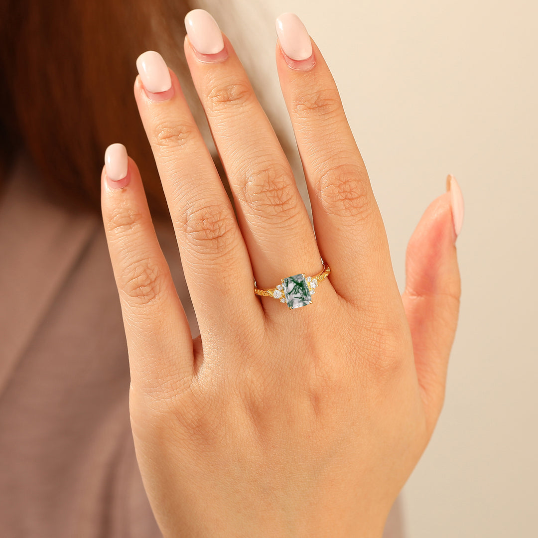 Unique 2CT Feuille inspirée Taille Émeraude Bague de fiançailles en or jaune 14 carats avec agate mousse naturelle Bague de mariage en filigrane